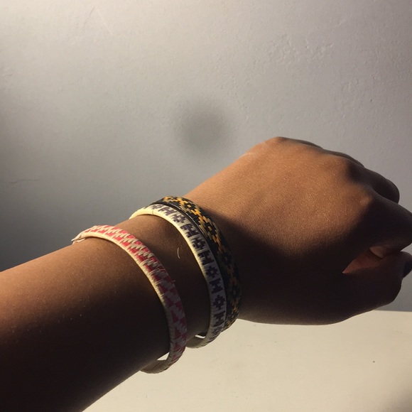 100% CAÑA FLECHA COLOMBIAN BRACELETS~5 bundle each - Picture 3 of 3